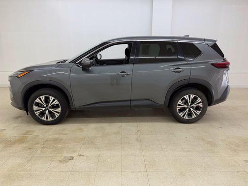 Gun Metallic 2021 Nissan Rogue SV