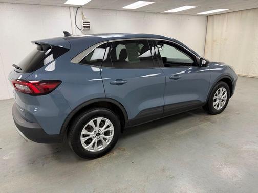 Vapor Blue Metallic 2023 Ford Escape Active