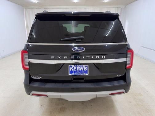 Agate Black Metallic 2024 Ford Expedition Max Limited