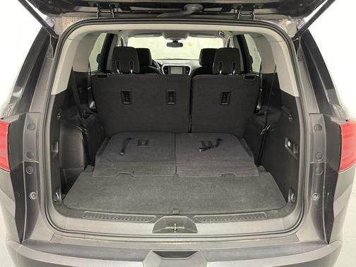 2017 GMC Acadia SLE-1