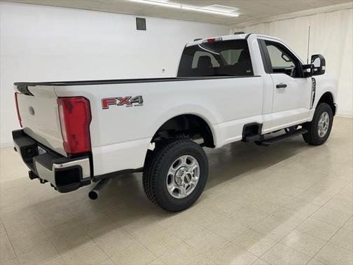 2025 Ford F-350 XLT