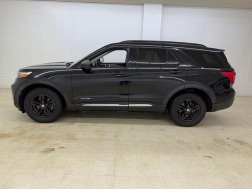 Agate Black Metallic 2020 Ford Explorer XLT