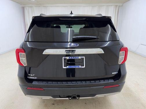 Agate Black Metallic 2020 Ford Explorer XLT
