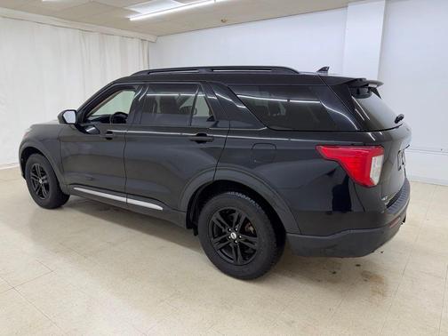 Agate Black Metallic 2020 Ford Explorer XLT