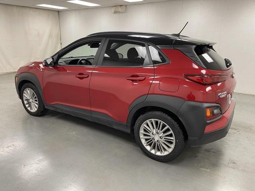 2020 Hyundai KONA SEL