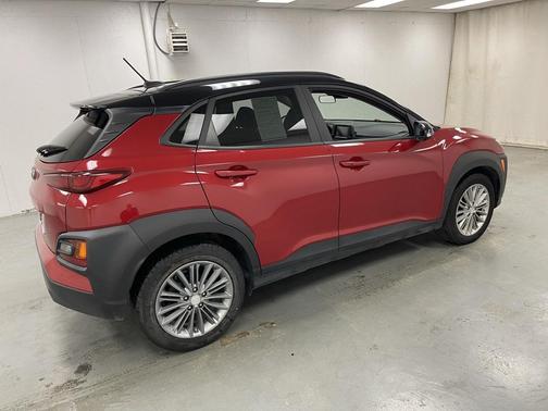 2020 Hyundai KONA SEL