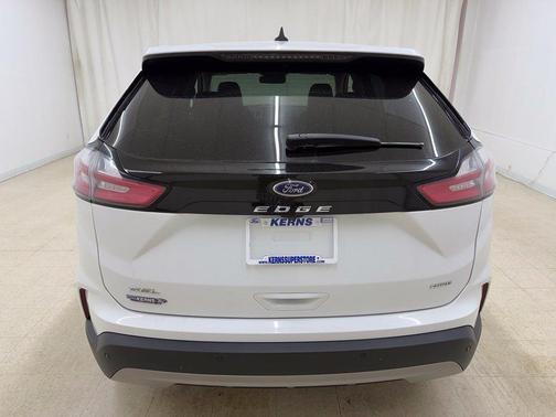 Oxford White 2023 Ford Edge SEL