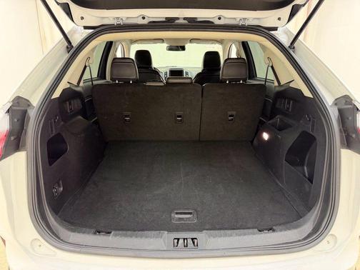 Oxford White 2023 Ford Edge SEL