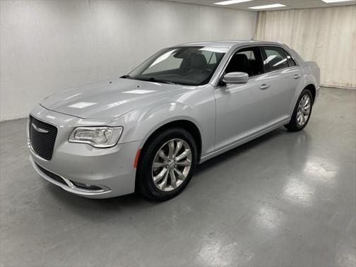 2021 Chrysler 300 Touring