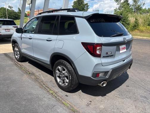 2023 Honda Passport AWD TrailSport