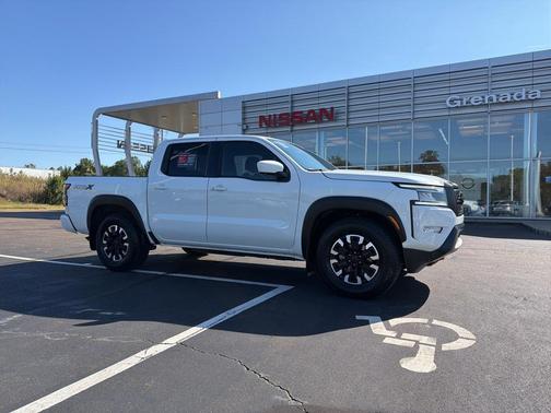 2024 Nissan Frontier PRO-X