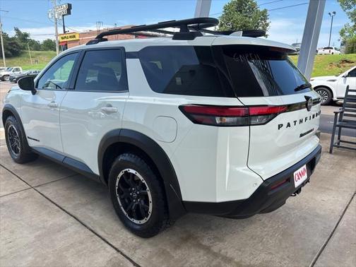 2024 Nissan Pathfinder Rock Creek 4WD