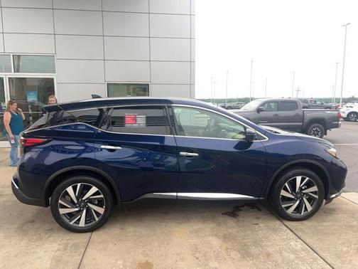 2023 Nissan Murano SL FWD