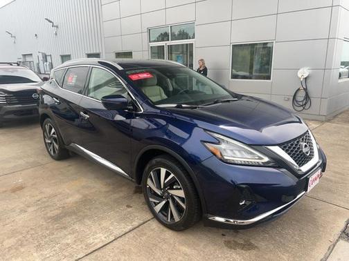 2023 Nissan Murano SL FWD