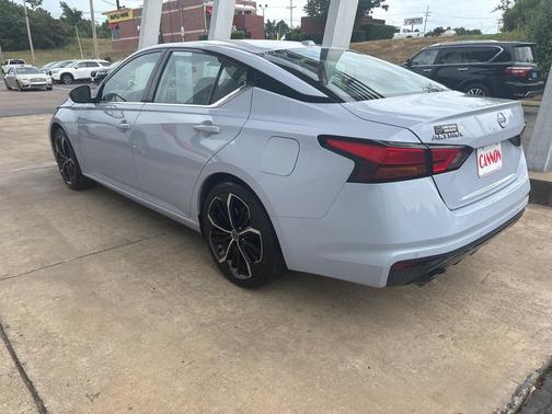 2024 Nissan Altima SR FWD