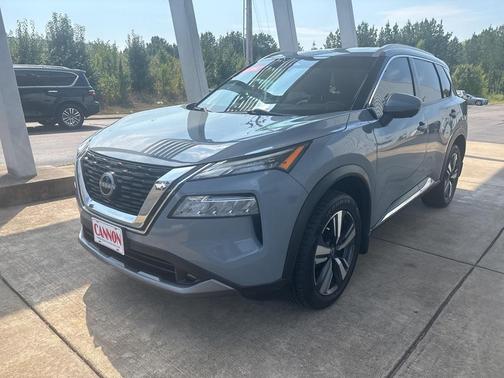 2022 Nissan Rogue SL