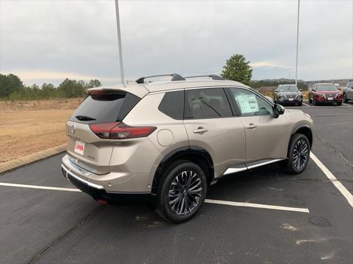 2025 Nissan Rogue Platinum