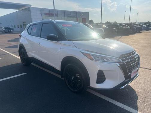 2024 Nissan Kicks SV