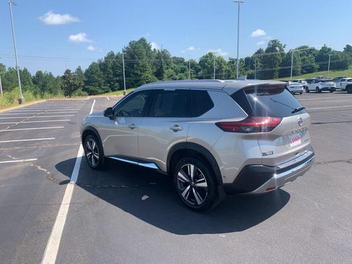 2021 Nissan Rogue Platinum