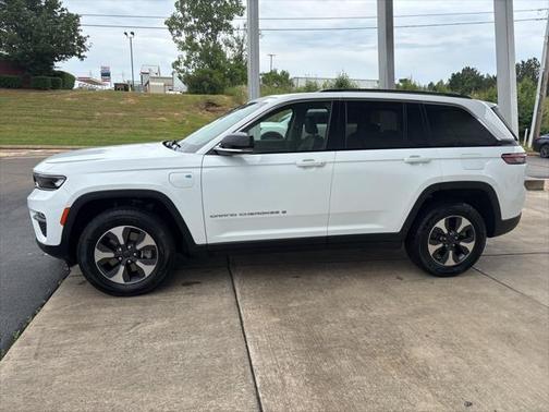 2022 Jeep Grand Cherokee 4xe Base