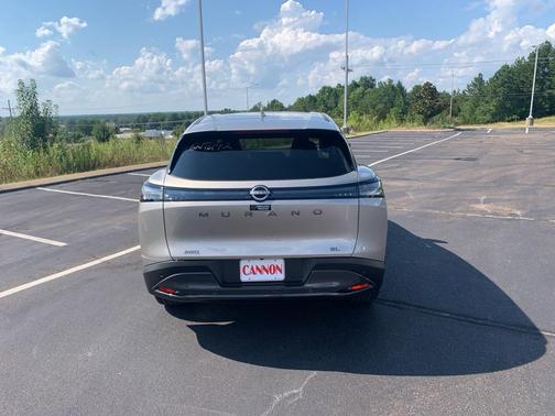 2025 Nissan Murano SL