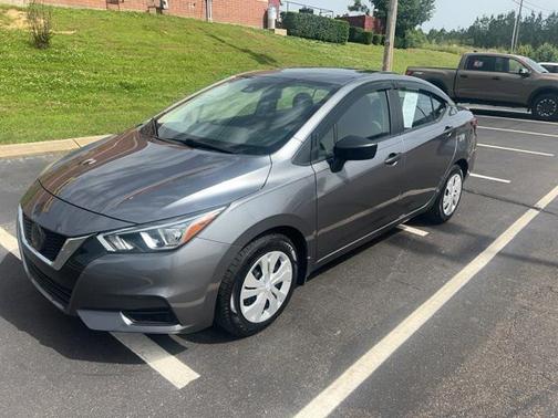 2020 Nissan Versa 1.6 S