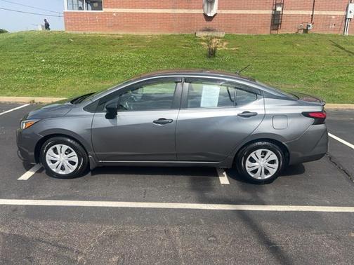 2020 Nissan Versa 1.6 S