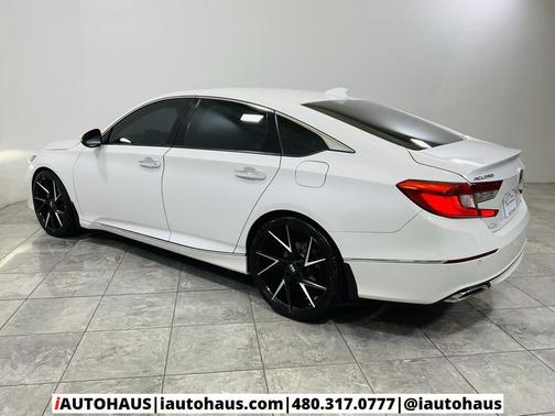 2022 Honda Accord Touring 2.0T