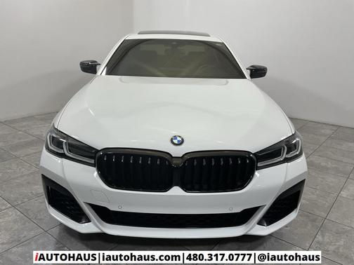 2022 BMW 540 i