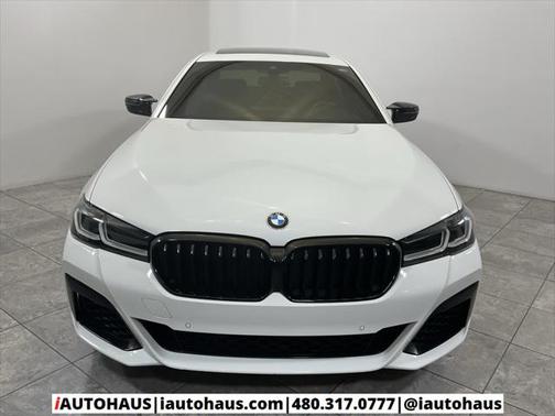 2022 BMW 540 i