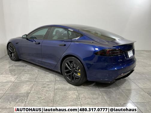 2022 Tesla Model S Plaid