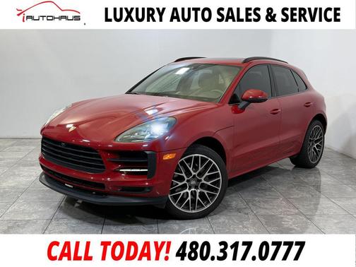 Carmine Red 2021 Porsche Macan Macan