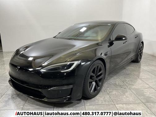 2023 Tesla Model S Plaid