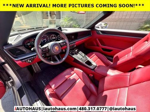 2022 Porsche 911 Carrera