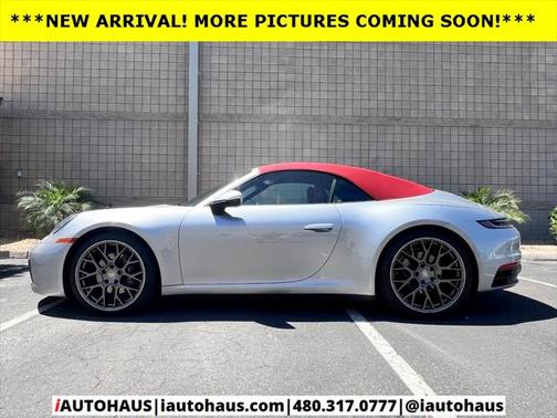 2022 Porsche 911 Carrera
