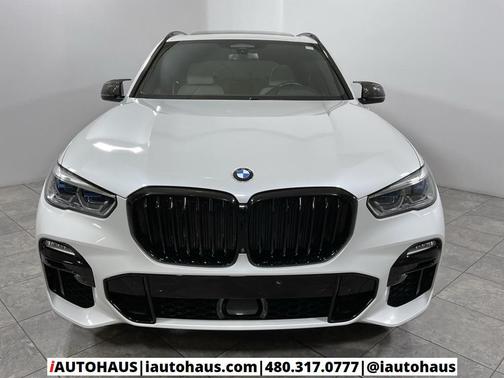 2021 BMW X5 M50i