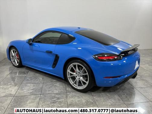 2022 Porsche 718 Cayman S