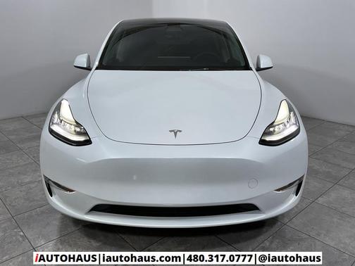 2023 Tesla Model Y Long Range Dual Motor All-Wheel Drive
