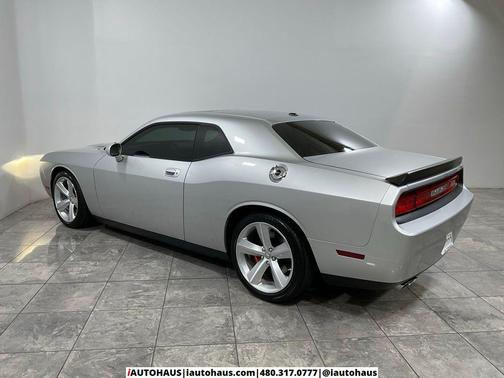 2010 Dodge Challenger SRT8