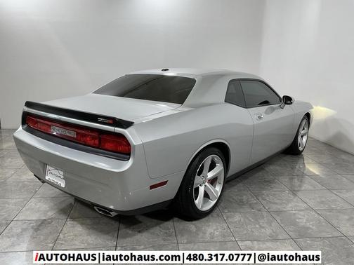 2010 Dodge Challenger SRT8