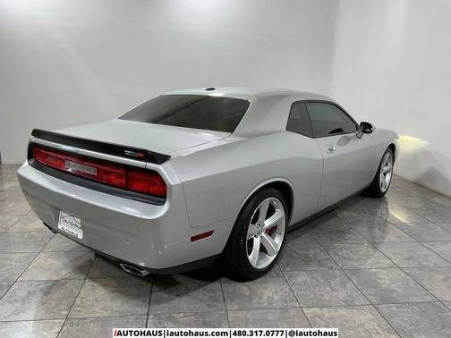 2010 Dodge Challenger SRT8