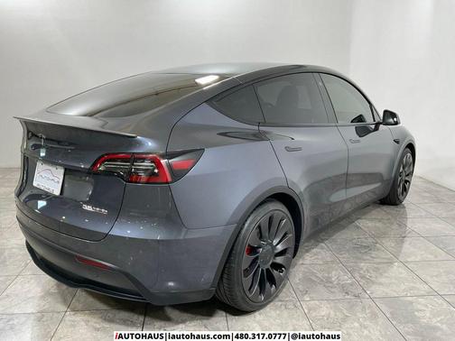 2023 Tesla Model Y Performance Dual Motor All-Wheel Drive