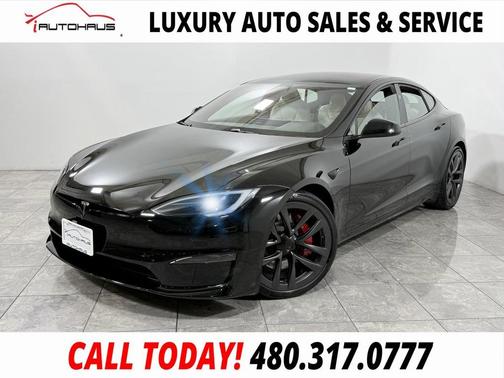 2023 Tesla Model S Plaid