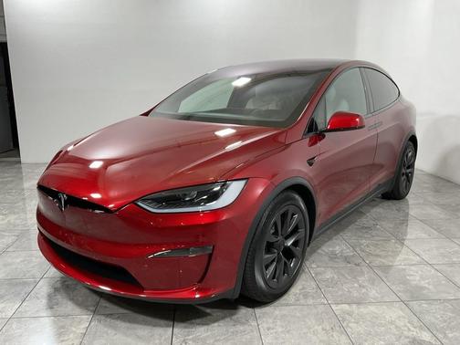 2024 Tesla Model X Long Range