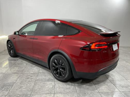 2024 Tesla Model X Long Range