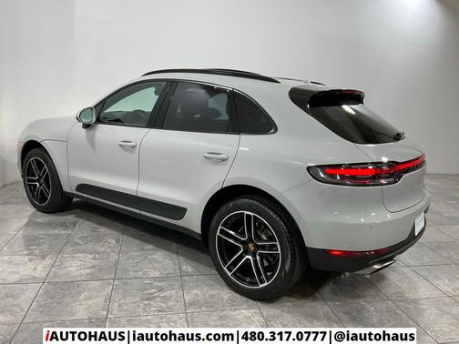 2020 Porsche Macan Base