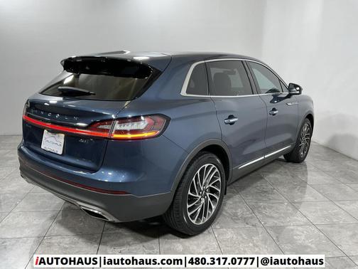 2019 Lincoln Nautilus Reserve