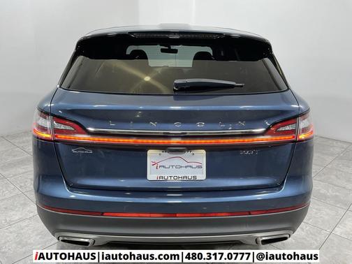 2019 Lincoln Nautilus Reserve