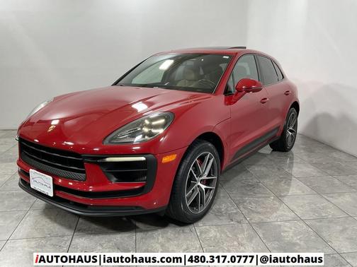 2022 Porsche Macan S