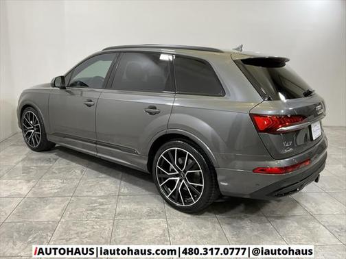 2020 Audi Q7 55 Prestige